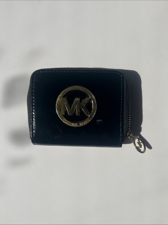 Michael Kors Handbags - Michael Kors Black Patent Leather Coin Wallet with Gold MK Emblem